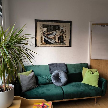 Ferienwohnung Fuer 1-3 Personen In Berlin, Naehe U Friedrichsfelde 外观 照片