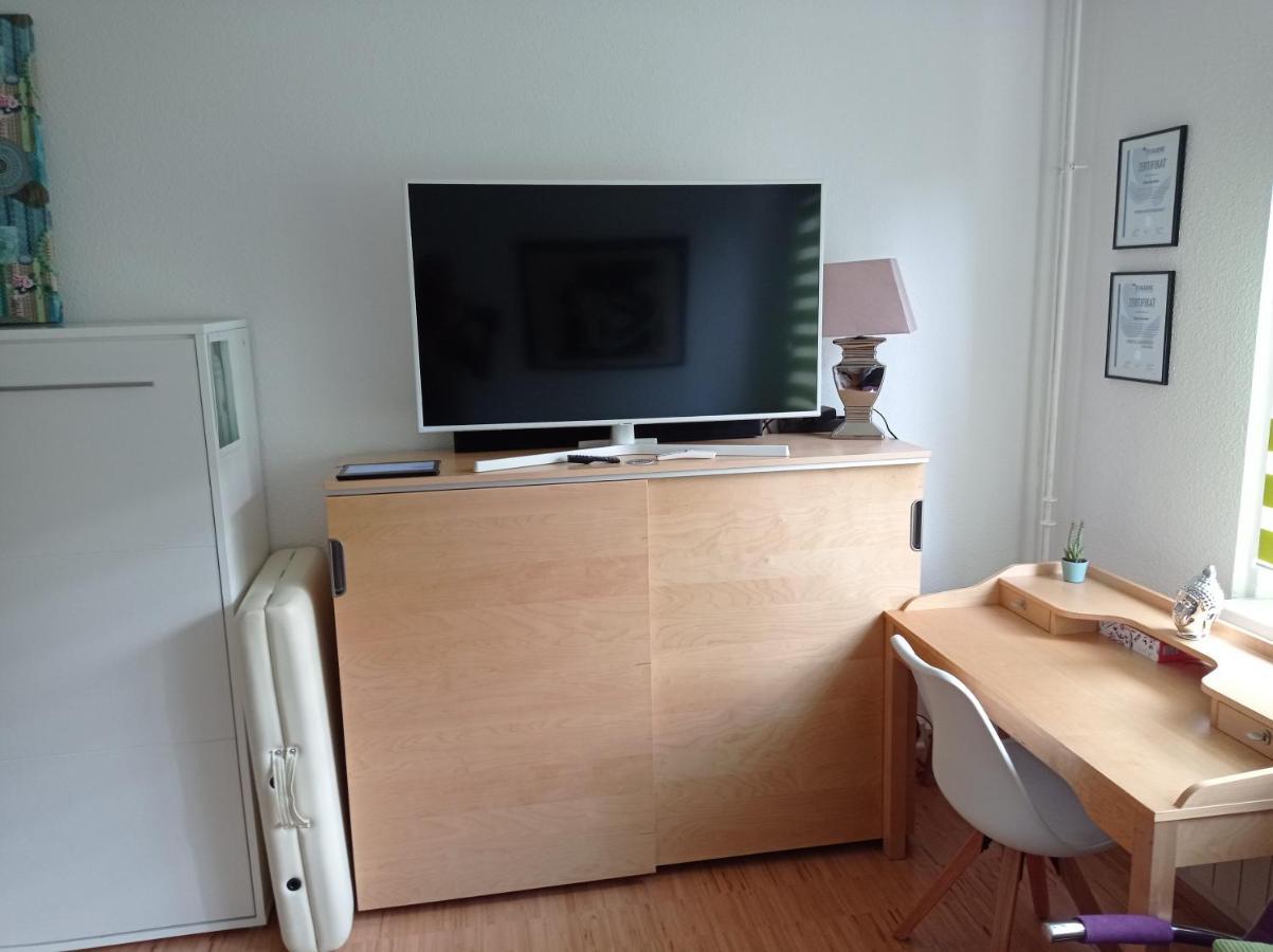 Ferienwohnung Fuer 1-3 Personen In Berlin, Naehe U Friedrichsfelde 外观 照片